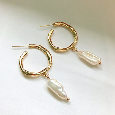 Elegant Pearl Drop Earrings Seasia