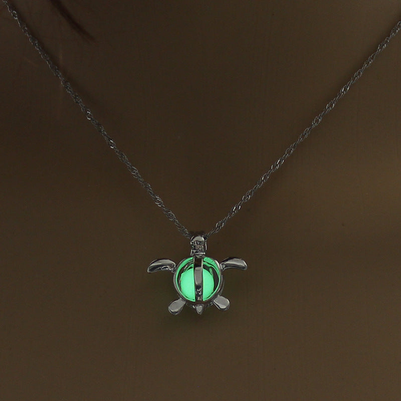 Moonlight Glow Pendant Necklace Seasia