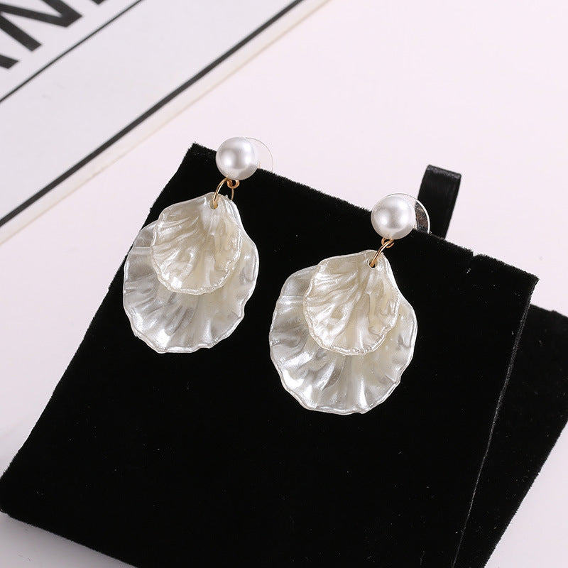 New Style Pearl Shell Earrings For Ladies Seasia